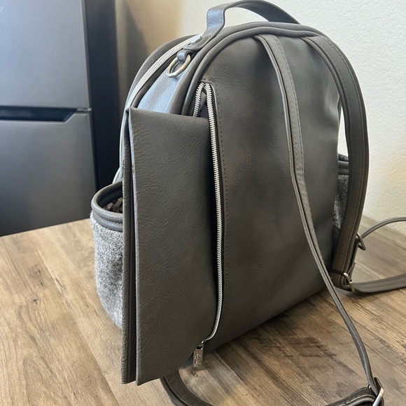 Itzy Ritzy Grayson Boss Mini Backpack with Accessories - Picture 2 of 9